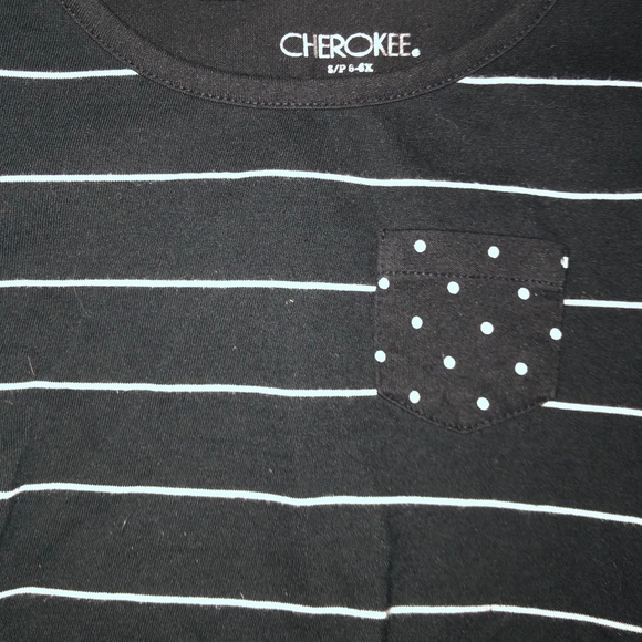 🌟 Girls size 6 shirt bundle - Picture 9 of 16